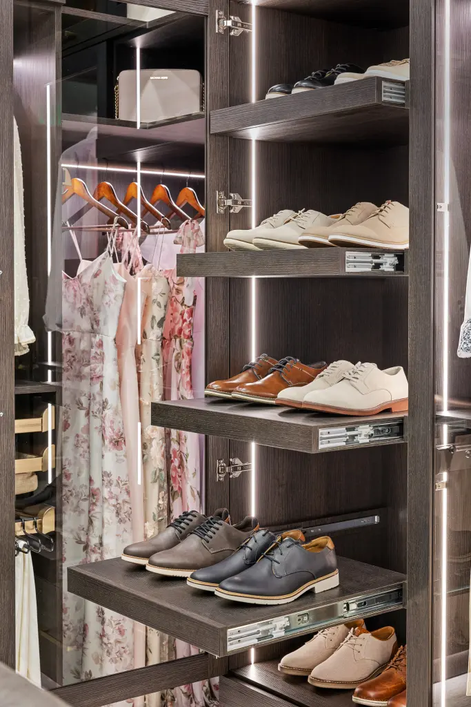Closet-4